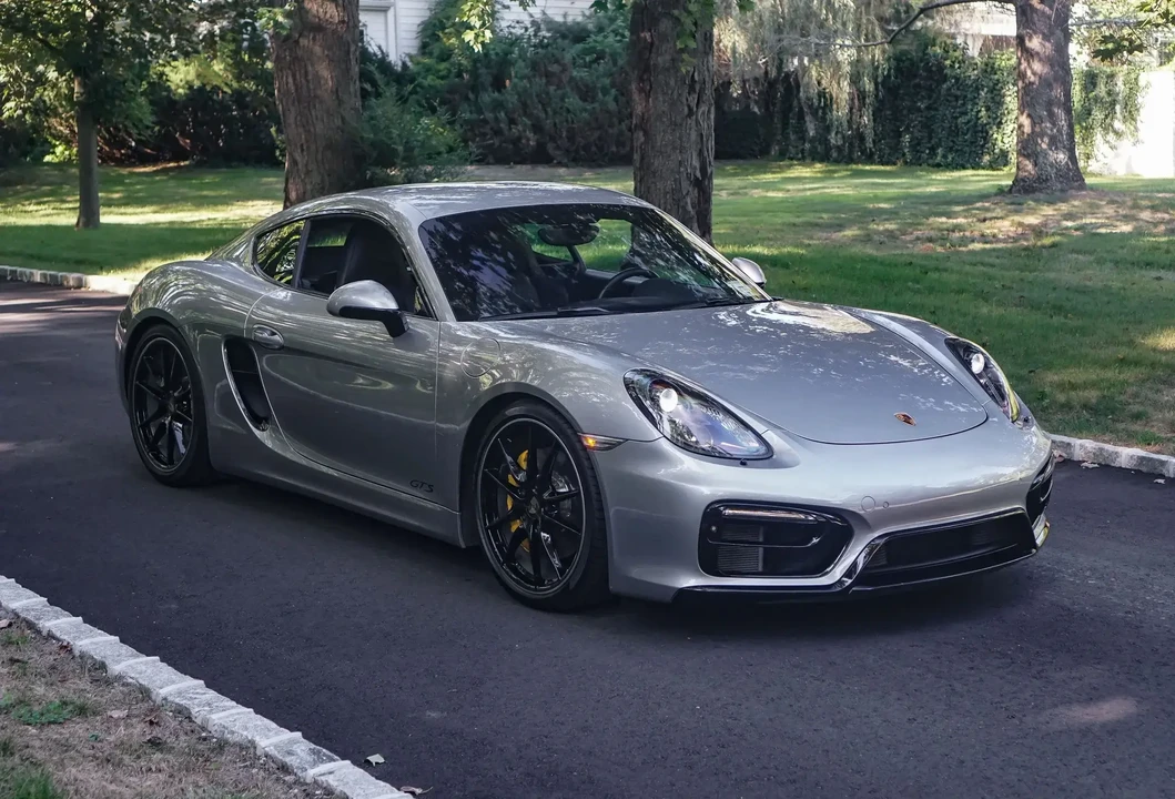 2015 Porsche 981 Cayman GTS - Image 2 of 6