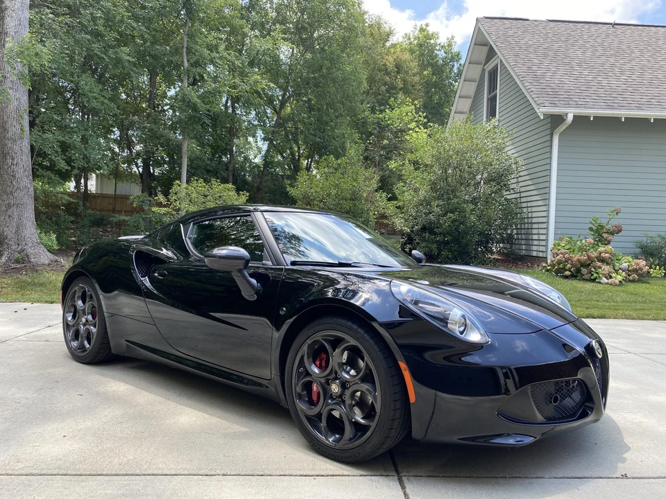 2016 Alfa Romeo 4C Coupe - Image 2 of 31