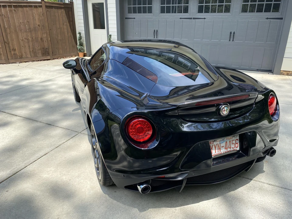 2016 Alfa Romeo 4C Coupe - Image 10 of 31