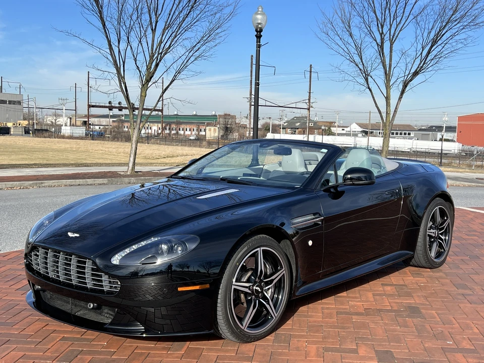 2016 Aston Martin V8 Vantage (2006-2017) - Image 21 of 31