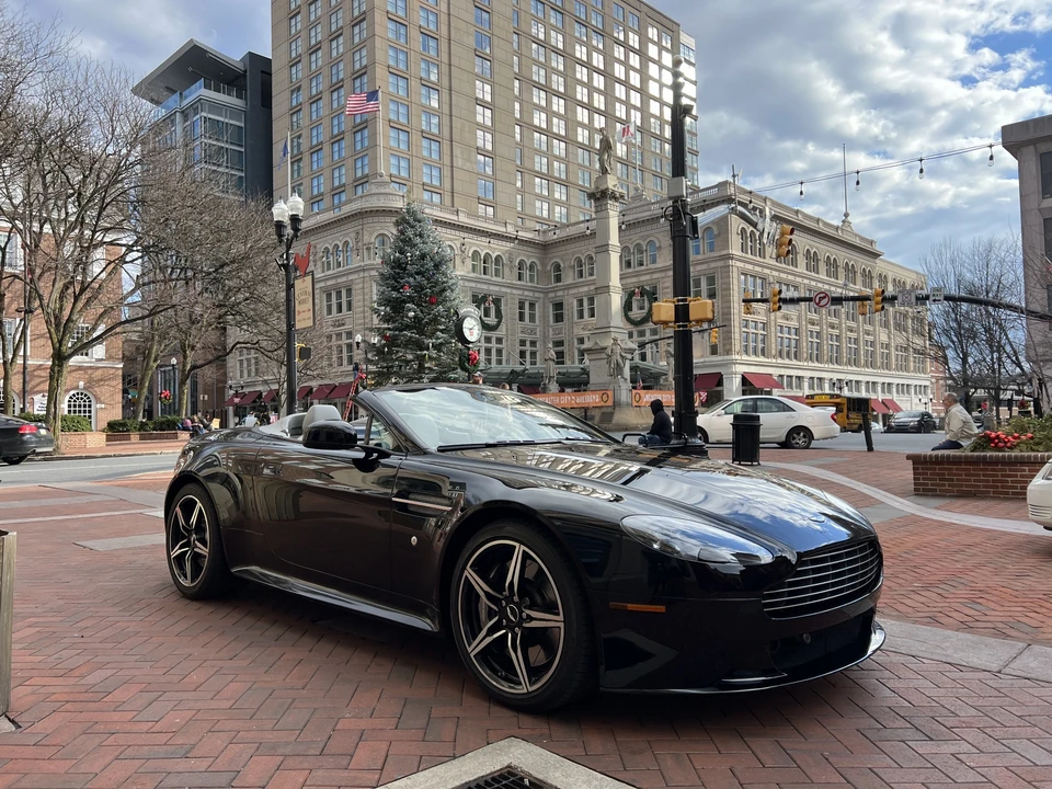 2016 Aston Martin V8 Vantage (2006-2017) - Image 11 of 31