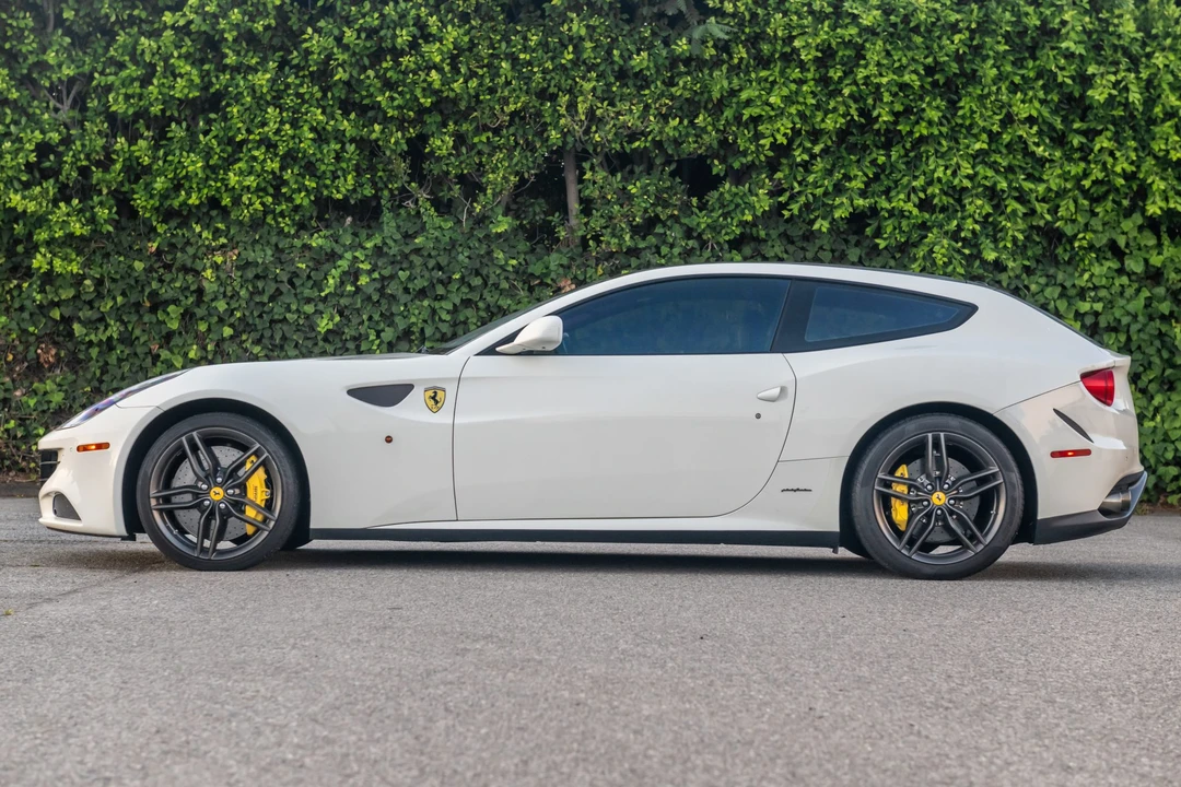 2016 Ferrari FF - Image 3 of 31