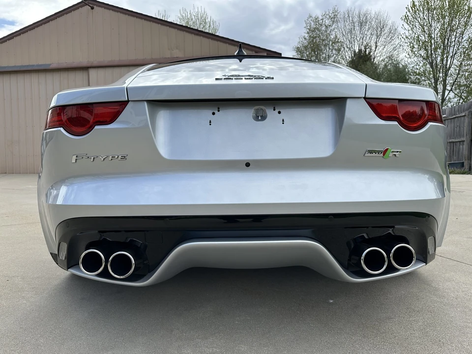 2016 Jaguar F-Type R 1st Gen - Image 9 of 31