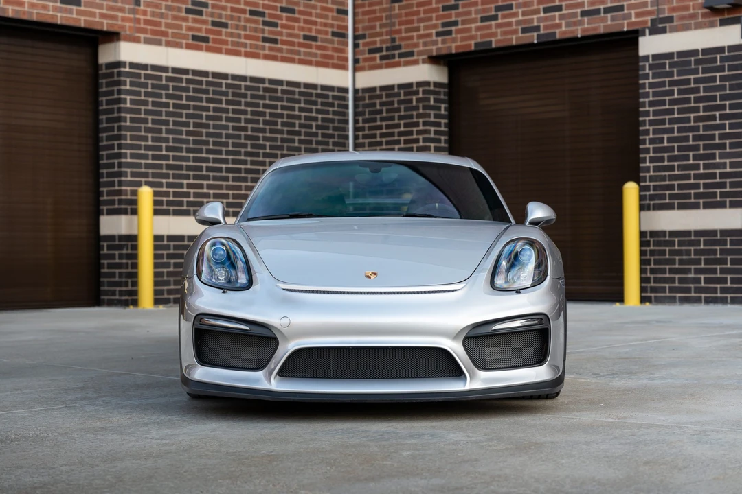 2016 Porsche 981 Cayman GT4 - Image 11 of 31