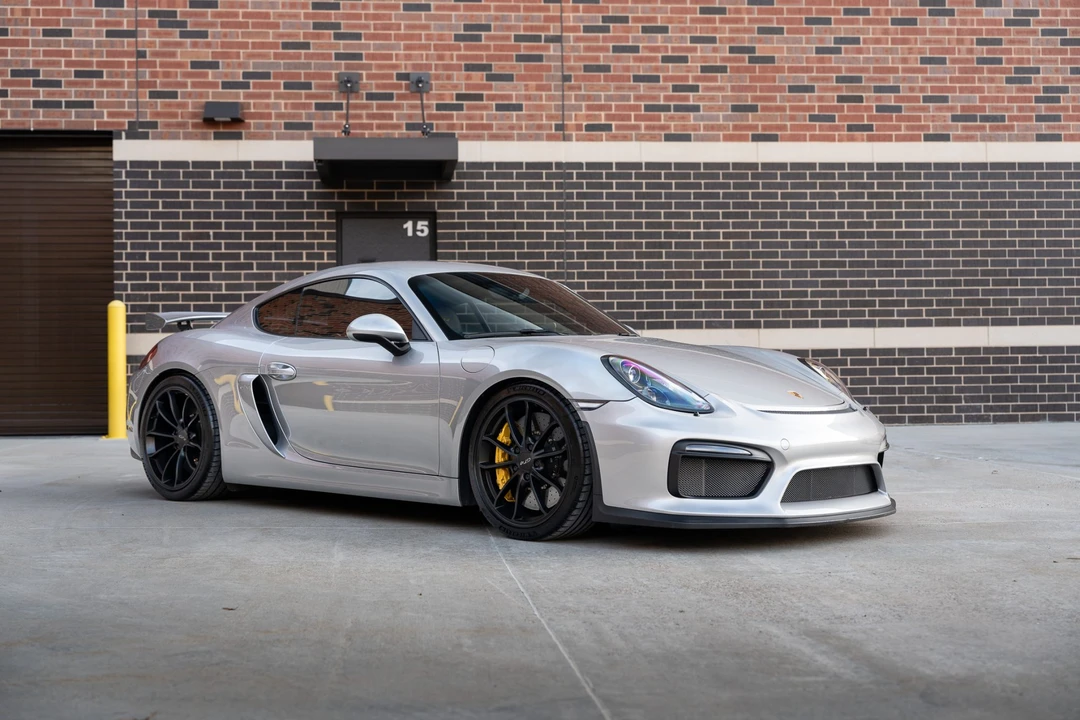 2016 Porsche 981 Cayman GT4 - Image 31 of 31