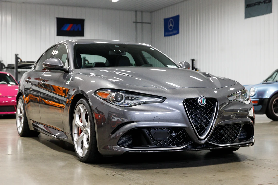 2017 Alfa Romeo Giulia Quadrifoglio - Image 15 of 31