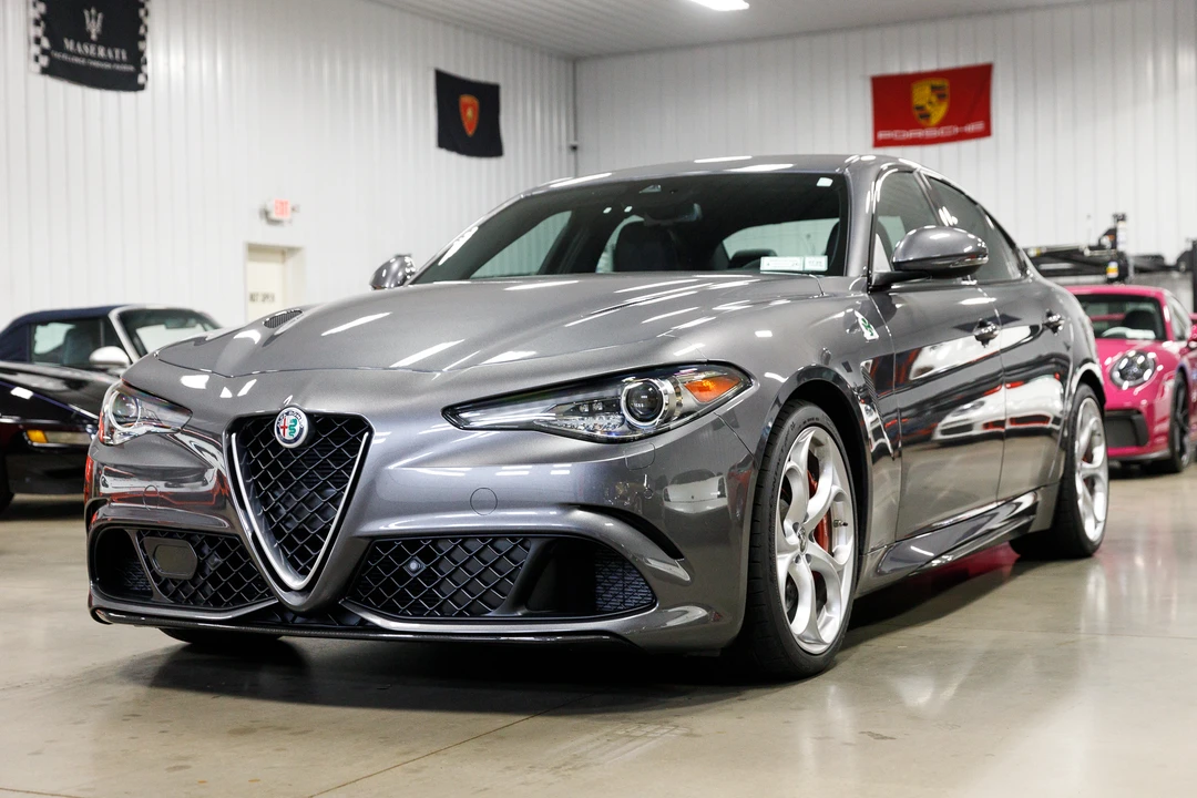 2017 Alfa Romeo Giulia Quadrifoglio - Image 9 of 31
