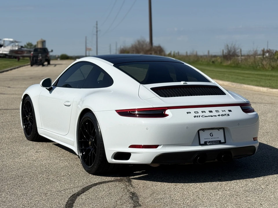 2017 Porsche 991 Carrera GTS - Image 9 of 31