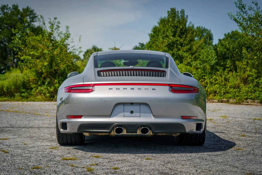 2017 Porsche 991 Carrera 4S - Image 18 of 31