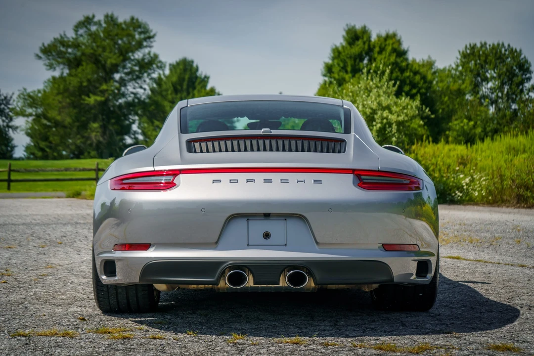 2017 Porsche 991 Carrera 4S - Image 22 of 31