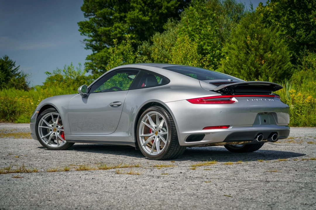 2017 Porsche 991 Carrera 4S - Image 13 of 31