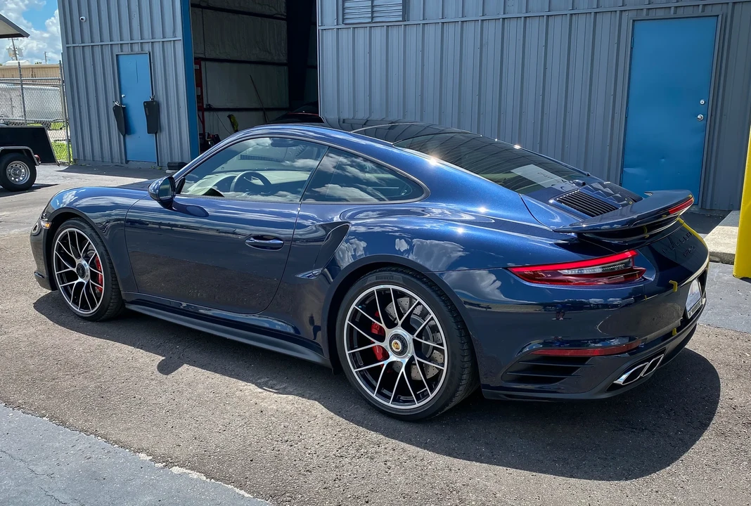 2017 Porsche 991 Turbo - Image 5 of 6