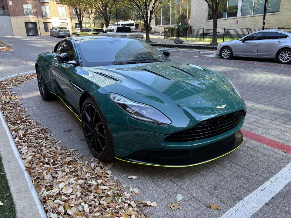 2018 Aston Martin DB11 V12 - Image 9 of 31