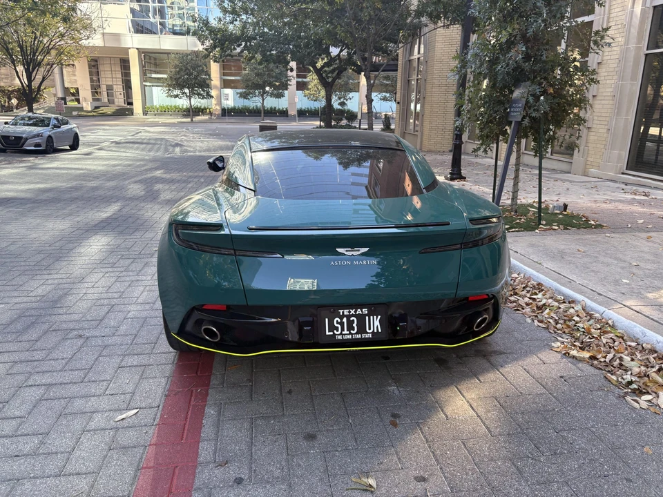 2018 Aston Martin DB11 V12 - Image 26 of 31
