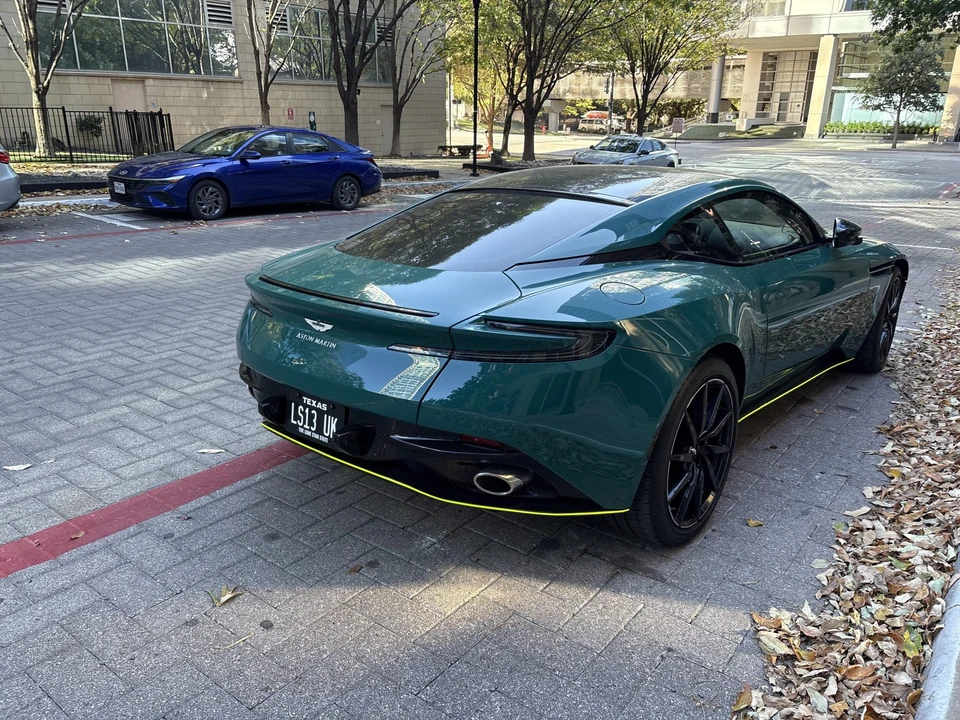 2018 Aston Martin DB11 V12 - Image 21 of 31
