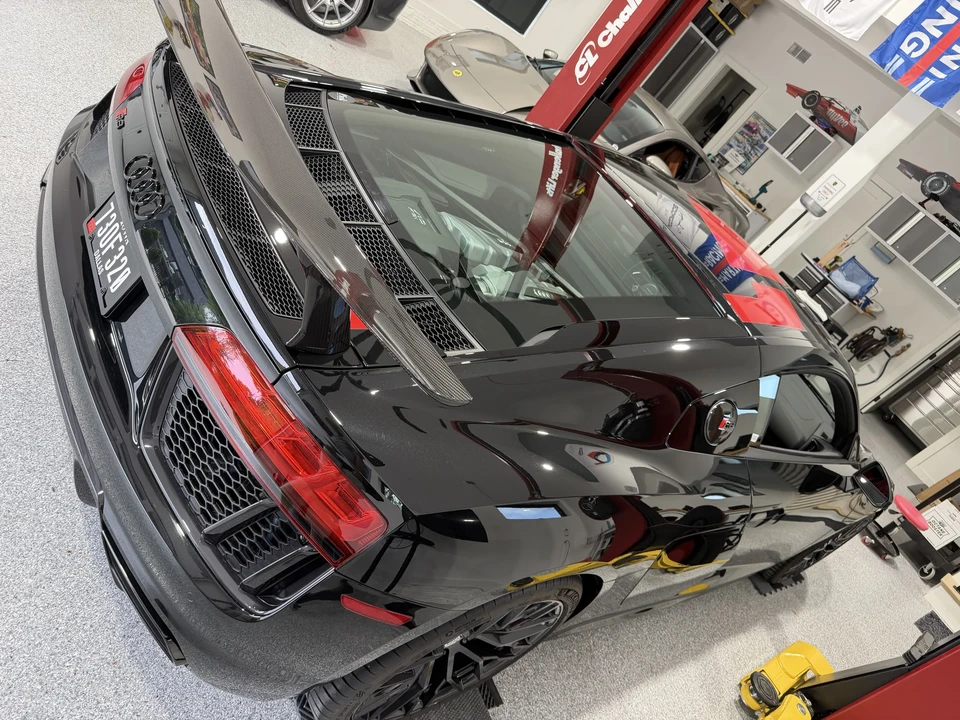 2018 Audi 4S R8 - Image 24 of 31