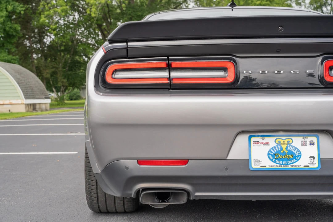 2018 Dodge Challenger SRT Hellcat 3rd Gen - Image 16 of 31