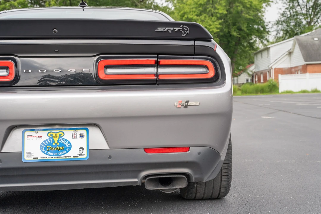 2018 Dodge Challenger SRT Hellcat 3rd Gen - Image 17 of 31