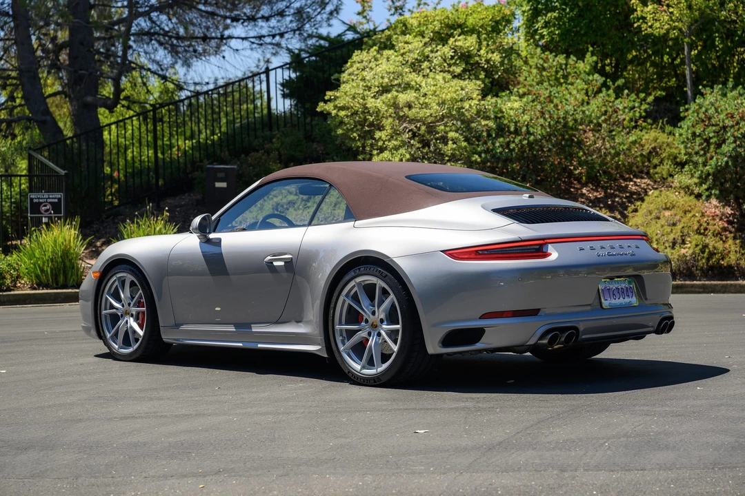 2018 Porsche 991 Carrera 4S - Image 14 of 31