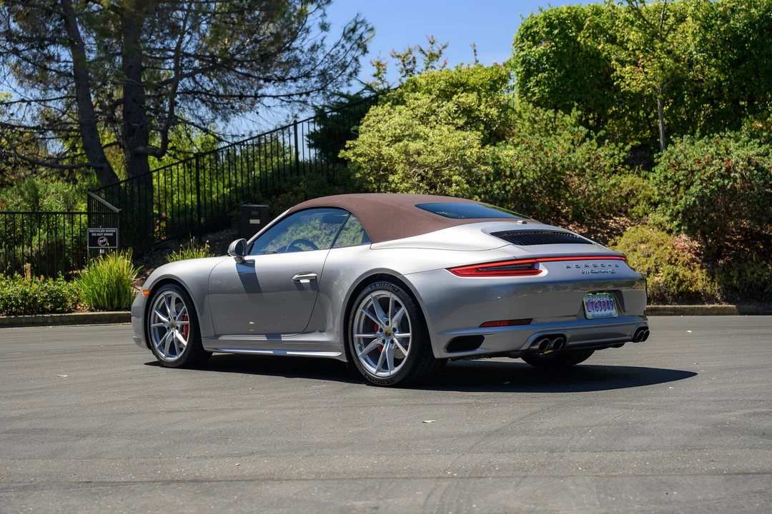 2018 Porsche 991 Carrera 4S - Image 15 of 31