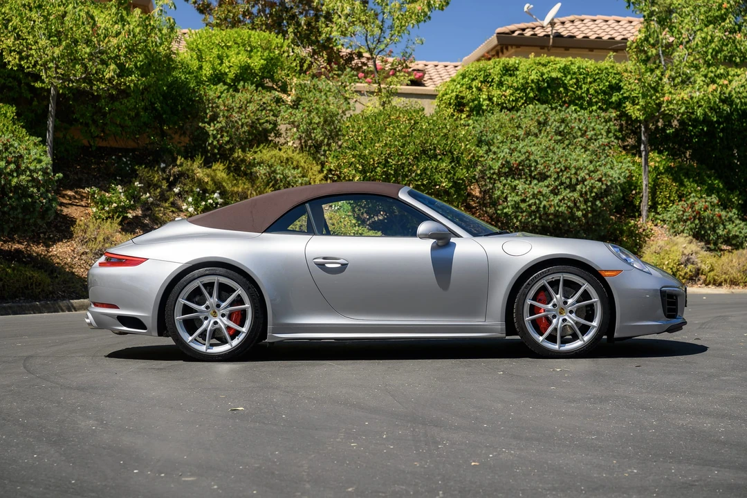 2018 Porsche 991 Carrera 4S - Image 23 of 31