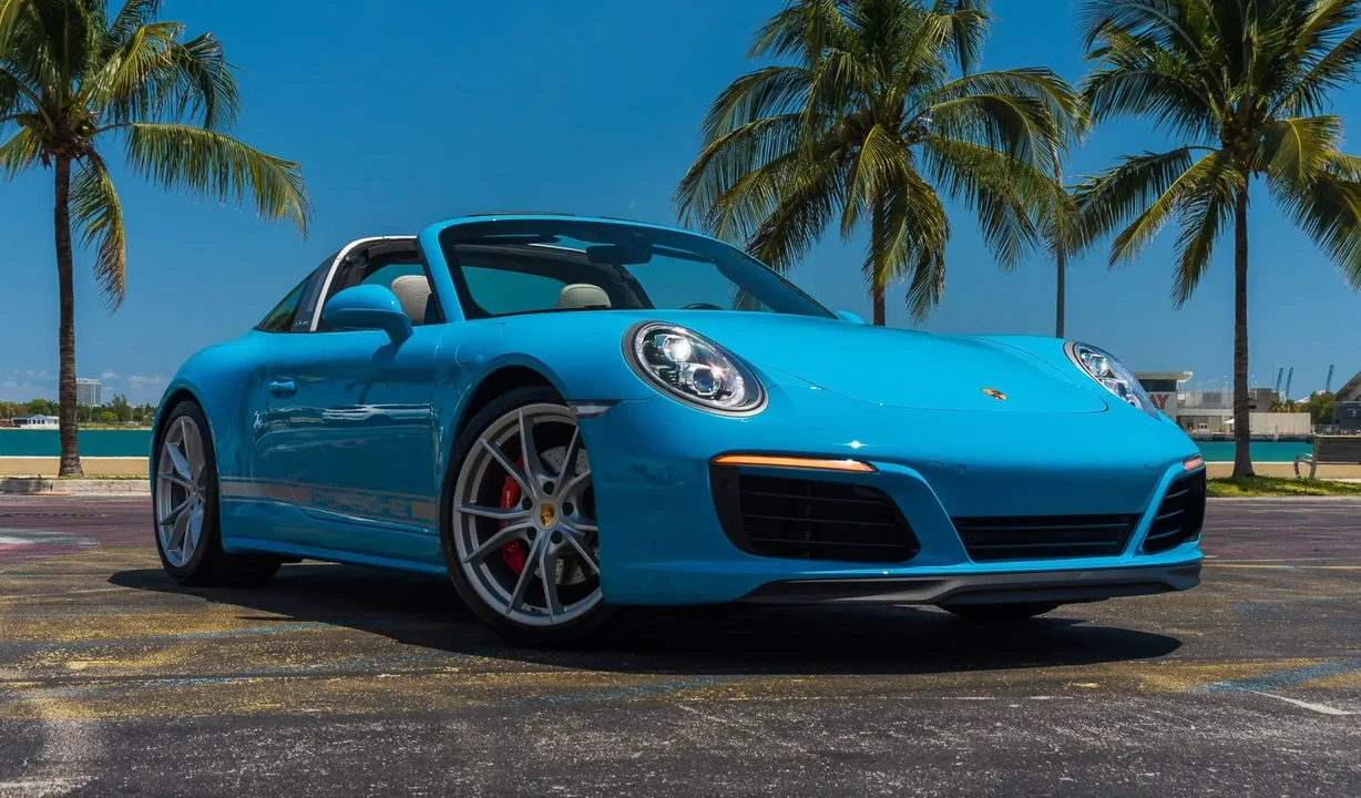 2018 Porsche 991 Targa 4 & 4S - Image 4 of 6
