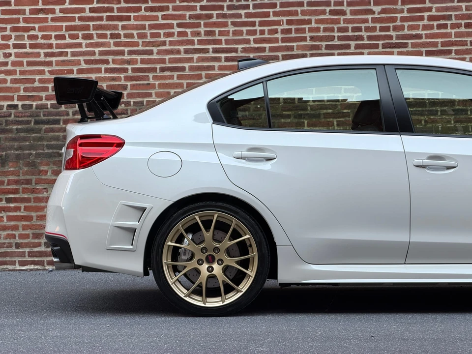 2018 Subaru Impreza WRX STi 4th Gen - Image 30 of 31