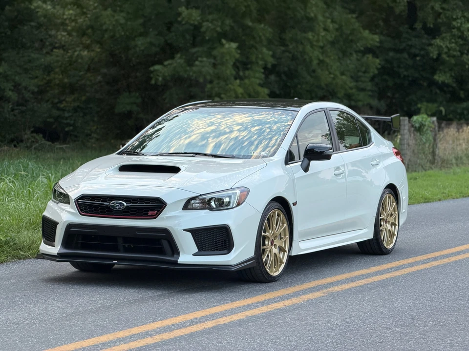 2018 Subaru Impreza WRX STi 4th Gen - Image 12 of 31