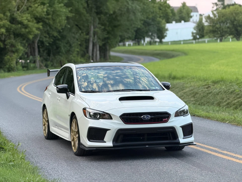 2018 Subaru Impreza WRX STi 4th Gen - Image 6 of 31