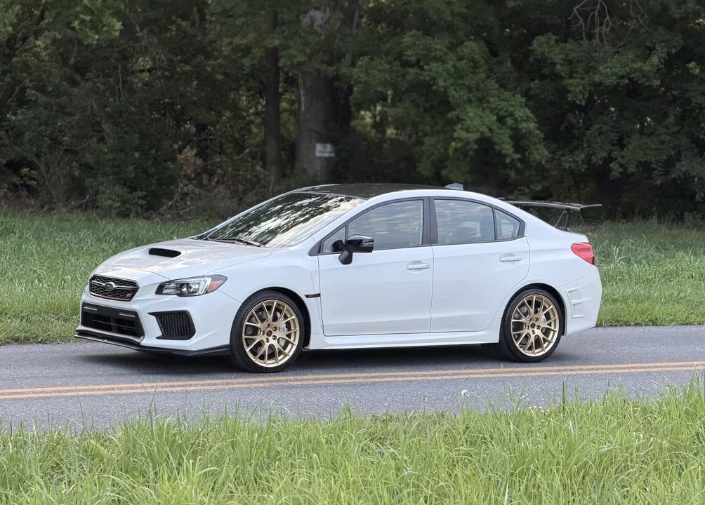 2018 Subaru Impreza WRX STi 4th Gen - Image 14 of 31