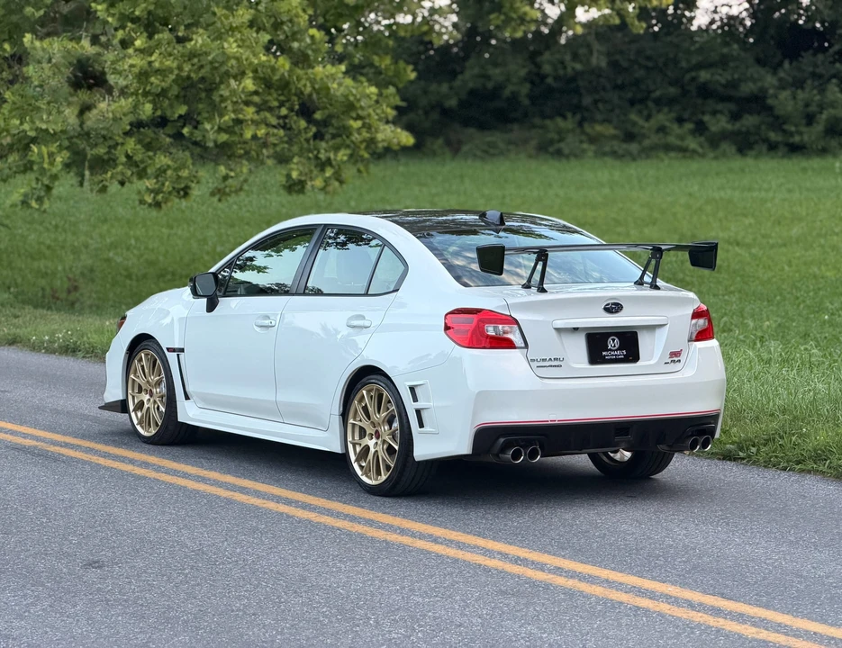 2018 Subaru Impreza WRX STi 4th Gen - Image 17 of 31