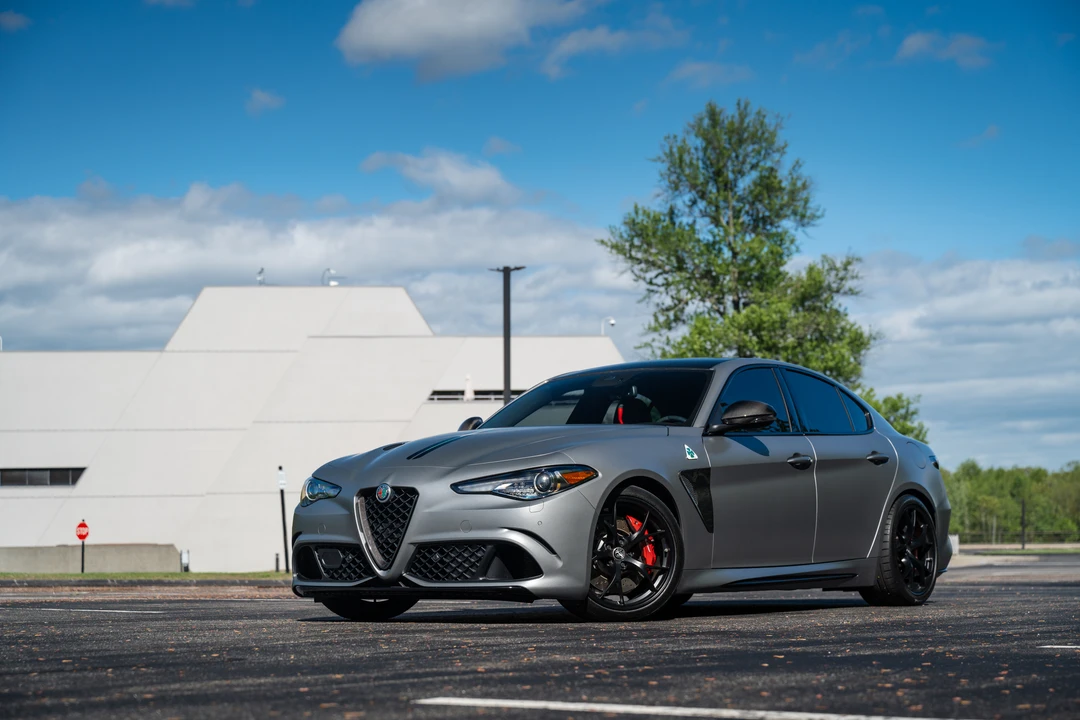 2019 Alfa Romeo Giulia Quadrifoglio - Image 3 of 31