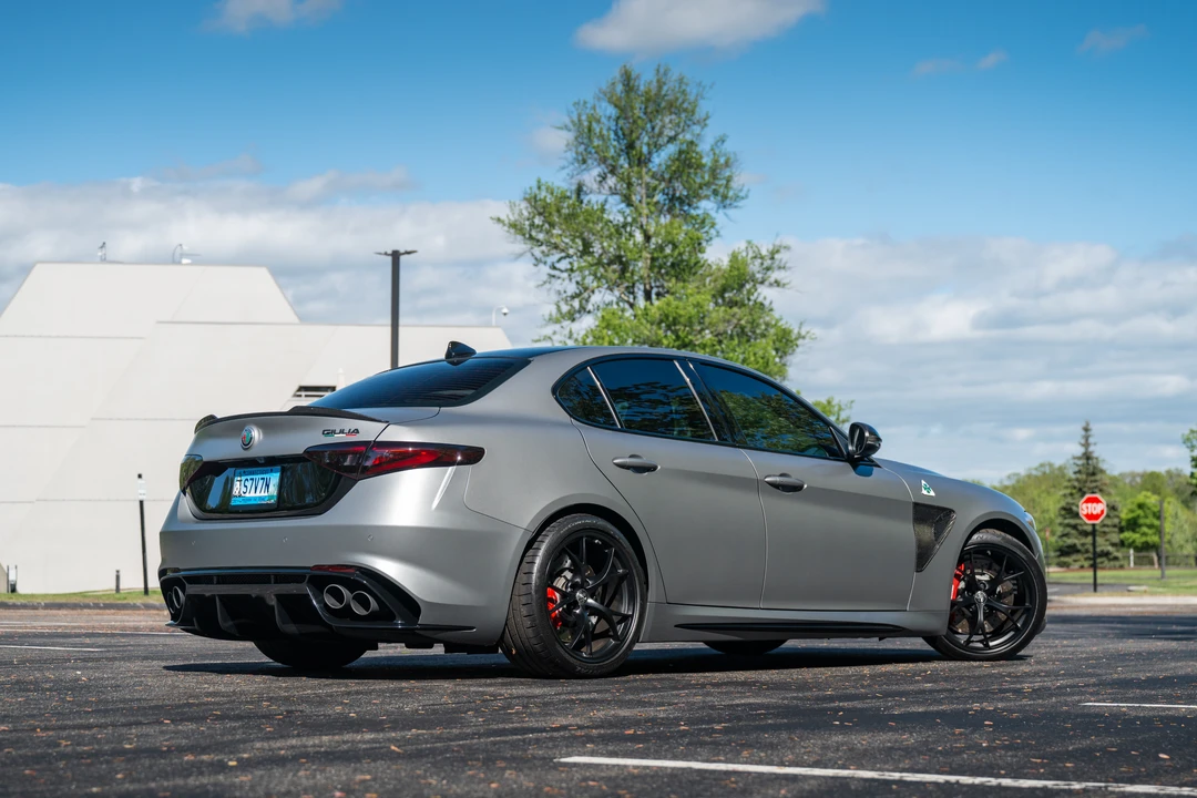 2019 Alfa Romeo Giulia Quadrifoglio - Image 13 of 31