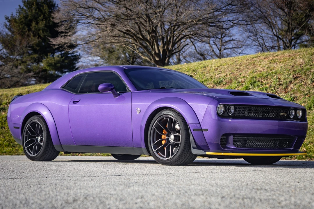2019 Dodge Challenger SRT Hellcat 3rd Gen - Image 13 of 31