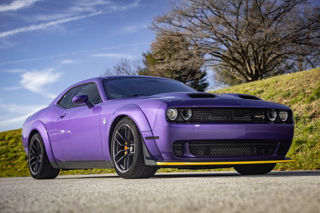 2019 Dodge Challenger SRT Hellcat 3rd Gen - Image 10 of 31