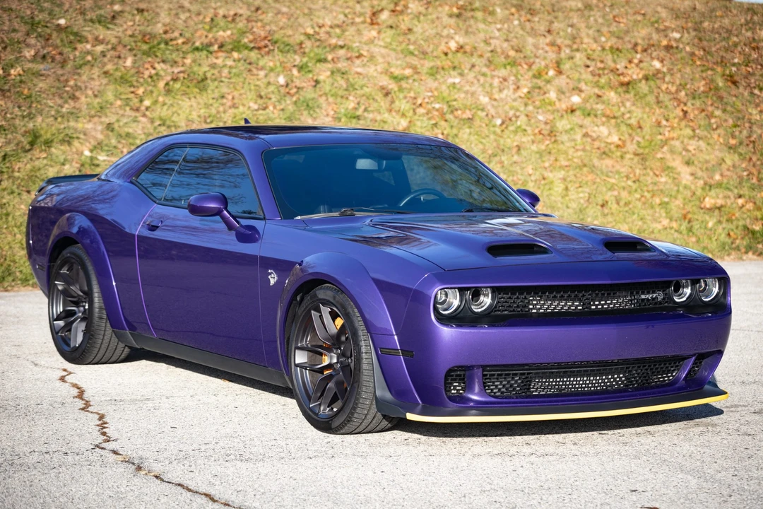 2019 Dodge Challenger SRT Hellcat 3rd Gen - Image 15 of 31