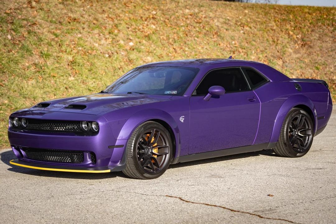 2019 Dodge Challenger SRT Hellcat 3rd Gen - Image 27 of 31