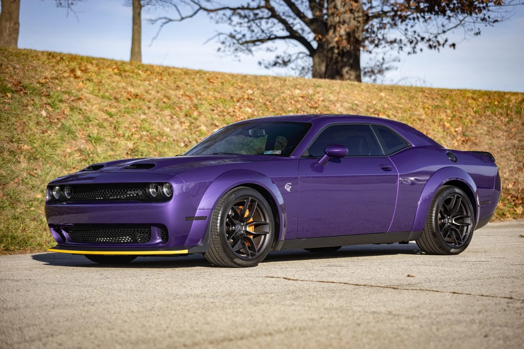 2019 Dodge Challenger SRT Hellcat 3rd Gen - Image 25 of 31