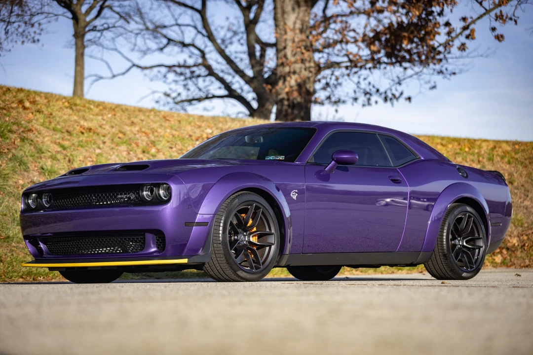 2019 Dodge Challenger SRT Hellcat 3rd Gen - Image 26 of 31