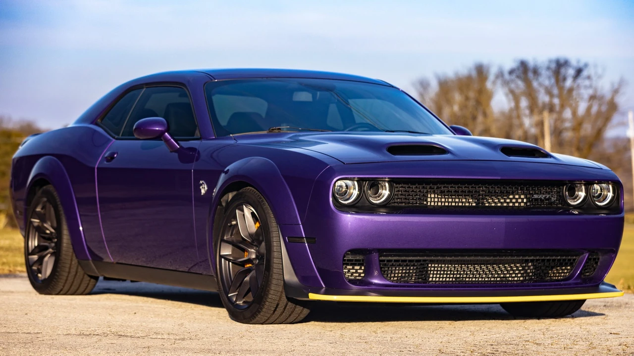 2019 Dodge Challenger SRT Hellcat 3rd Gen - Image 5 of 31