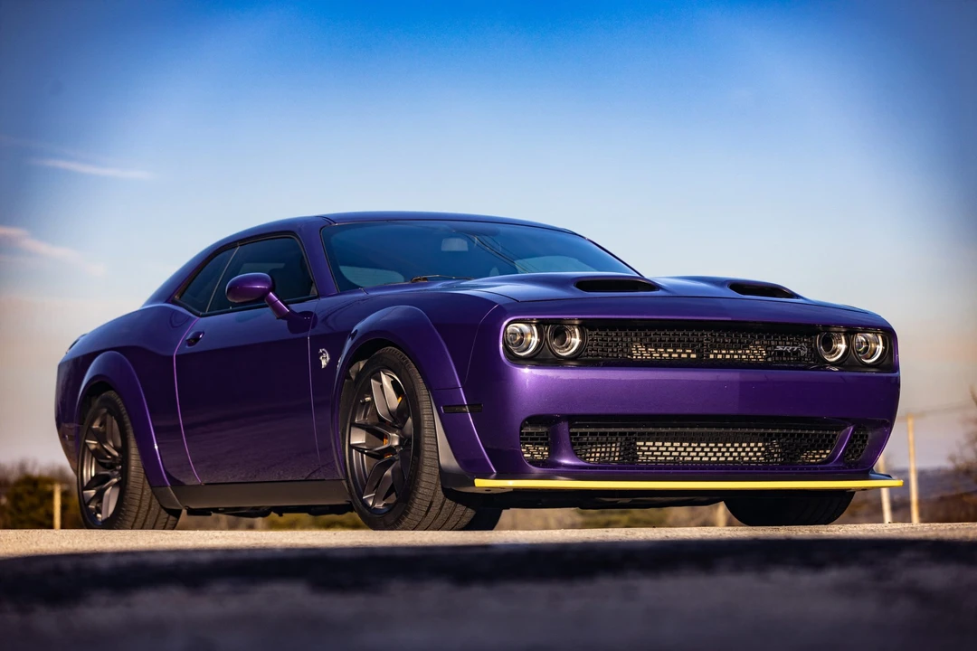 2019 Dodge Challenger SRT Hellcat 3rd Gen - Image 9 of 31
