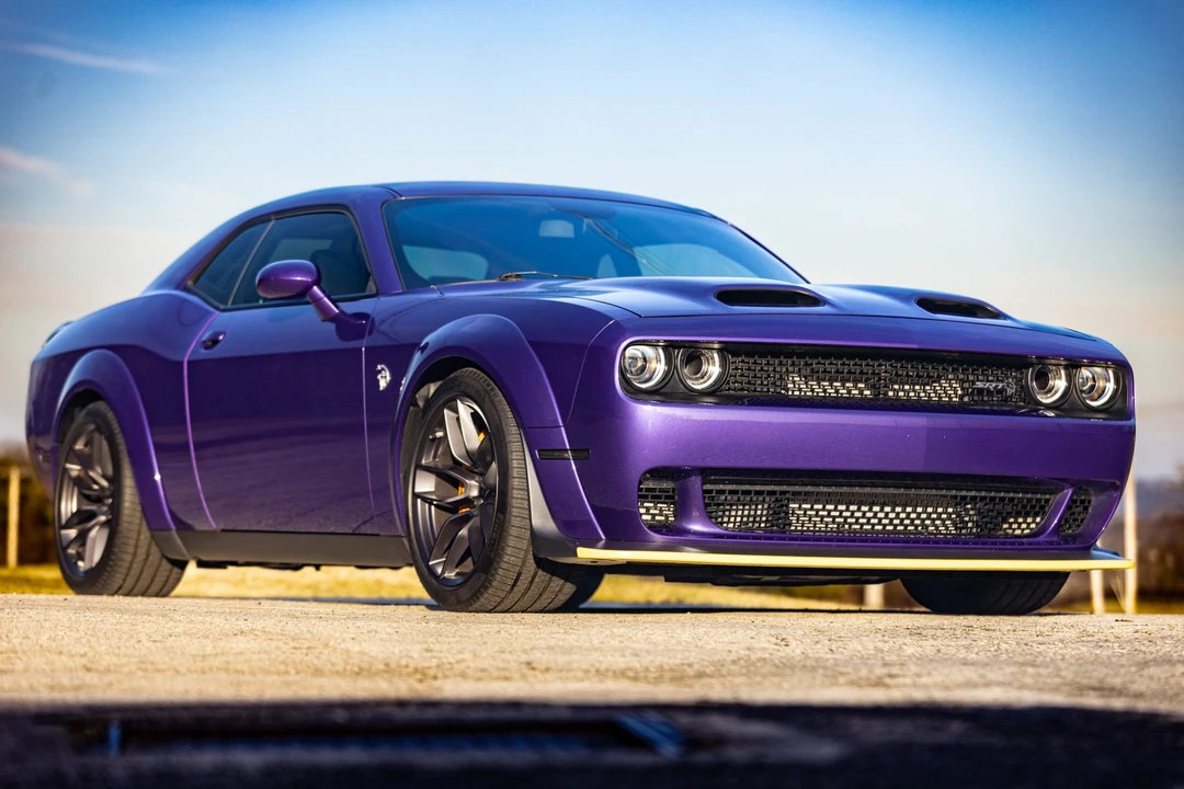 2019 Dodge Challenger SRT Hellcat 3rd Gen - Image 7 of 31