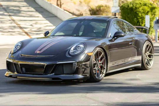 2019 Porsche 911 Carrera 4 GTS Coupe