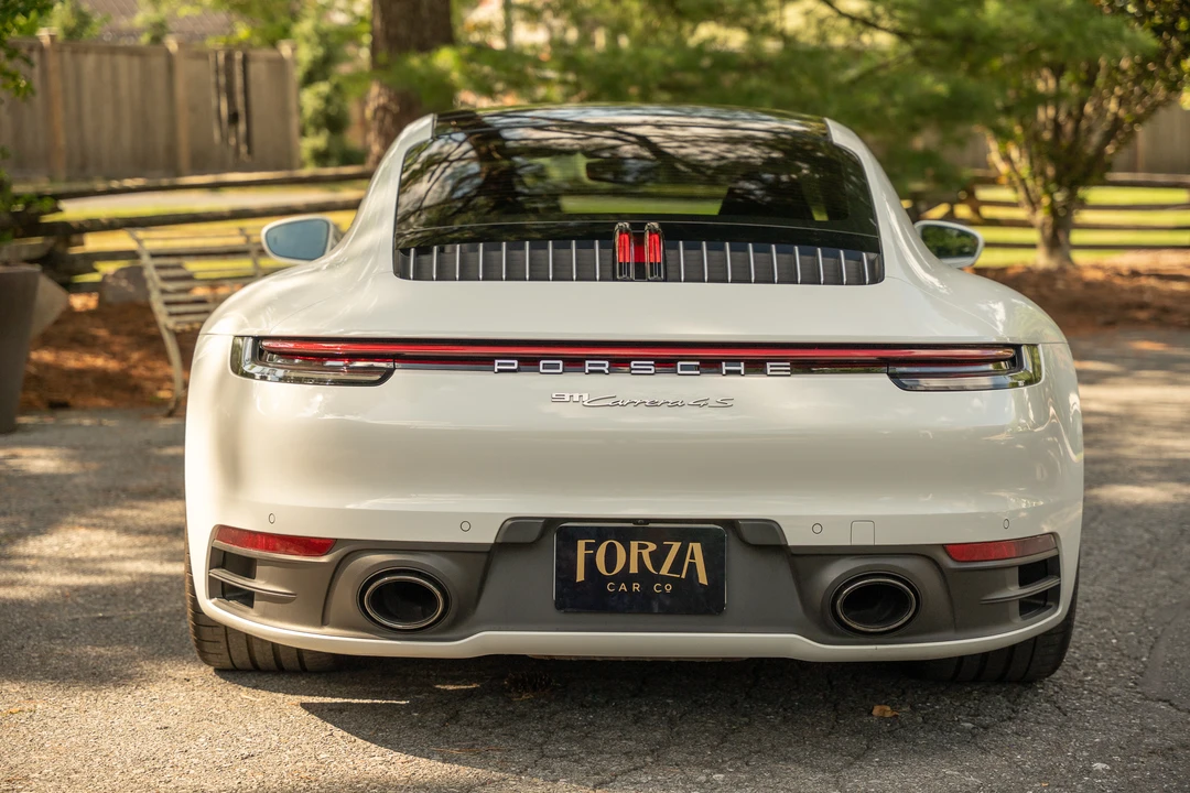 2020 Porsche 992 Carrera 4S - Image 27 of 31