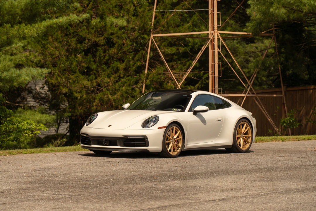 2020 Porsche 992 Carrera 4S - Image 7 of 31