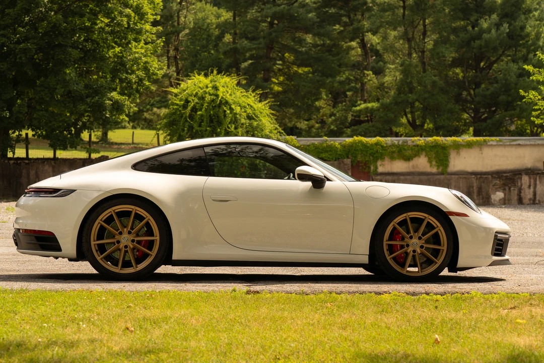 2020 Porsche 992 Carrera 4S - Image 19 of 31