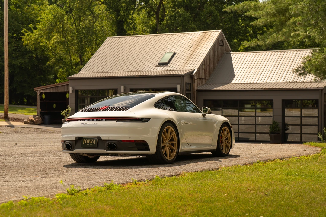 2020 Porsche 992 Carrera 4S - Image 23 of 31
