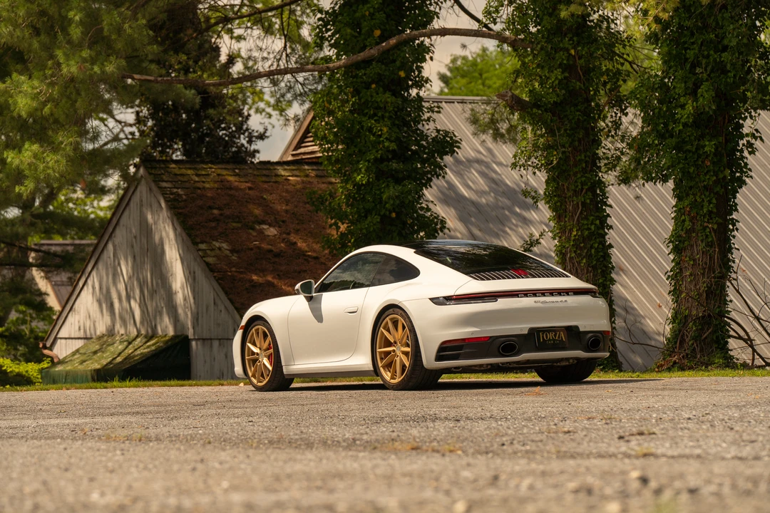 2020 Porsche 992 Carrera 4S - Image 30 of 31