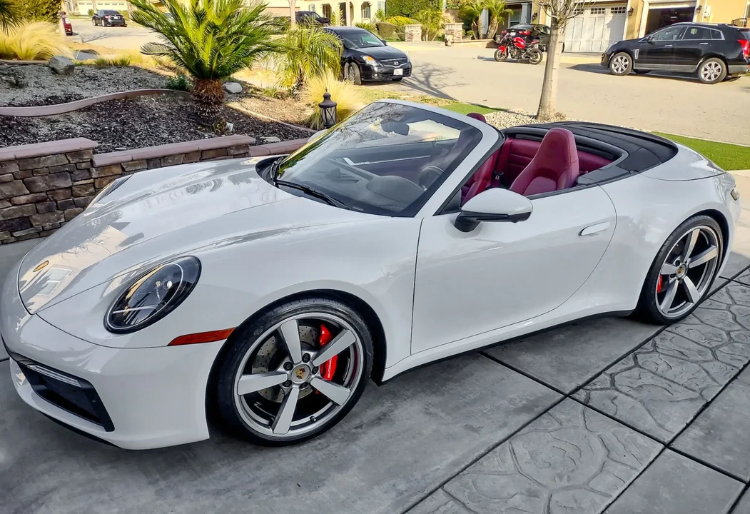 2020 Porsche 992 Carrera 4S - Image 3 of 6