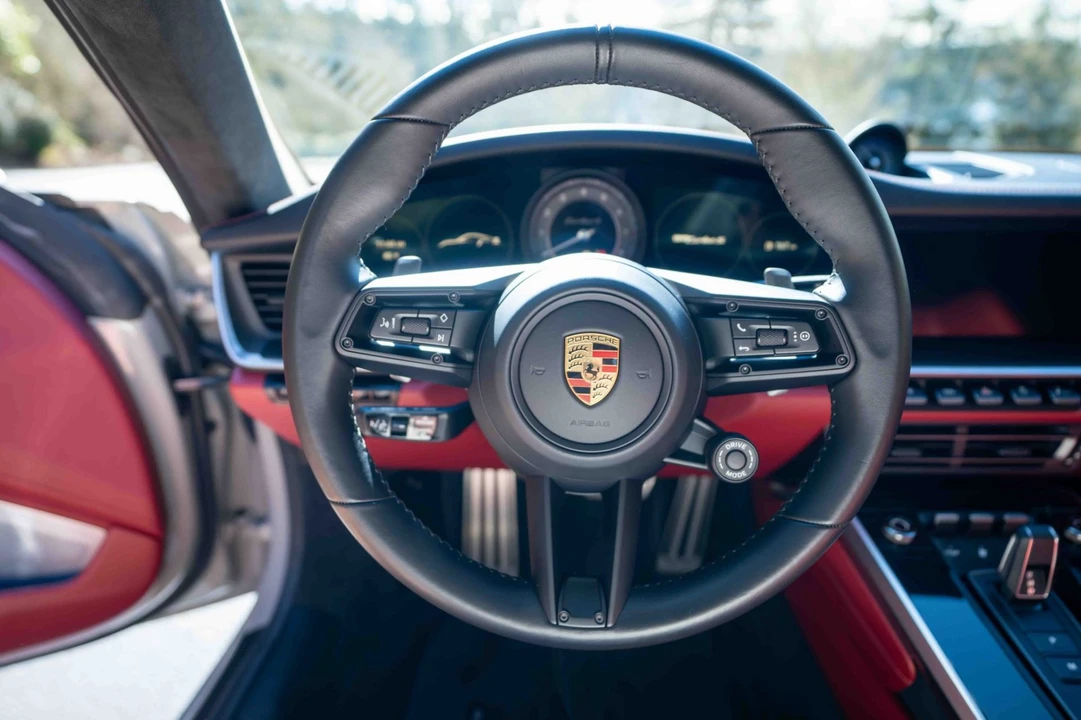 2021 Porsche 992 Turbo S - Image 5 of 7